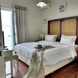Le Coq Apartment
